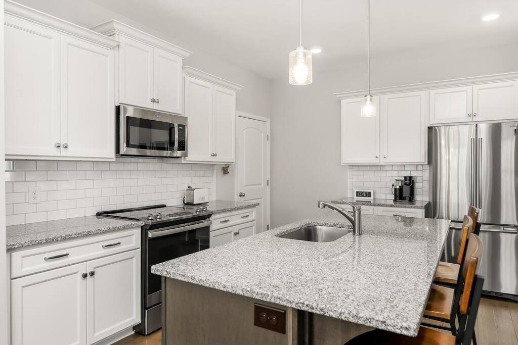 Beautiful Home With Lake And Marina Access, Firepit, Golf Cart Included Estill Springs 外观 照片