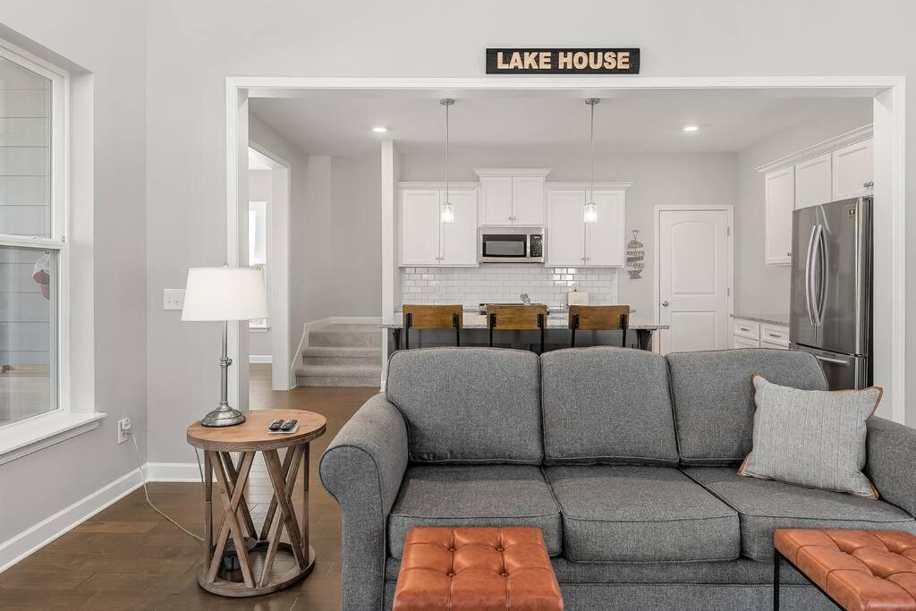 Beautiful Home With Lake And Marina Access, Firepit, Golf Cart Included Estill Springs 外观 照片